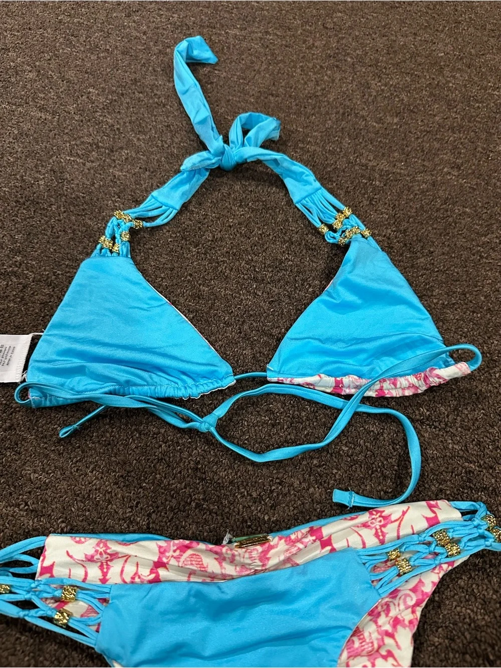 Beach Bunny rise blue